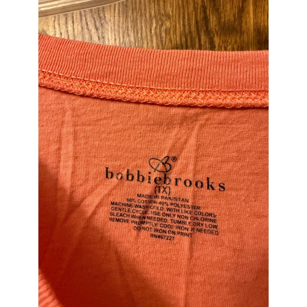 Bobbie Brooks Slay GraphicTee Womens 1X Coral White ColorblockShort Sleeve Shirt - Picture 3 of 5